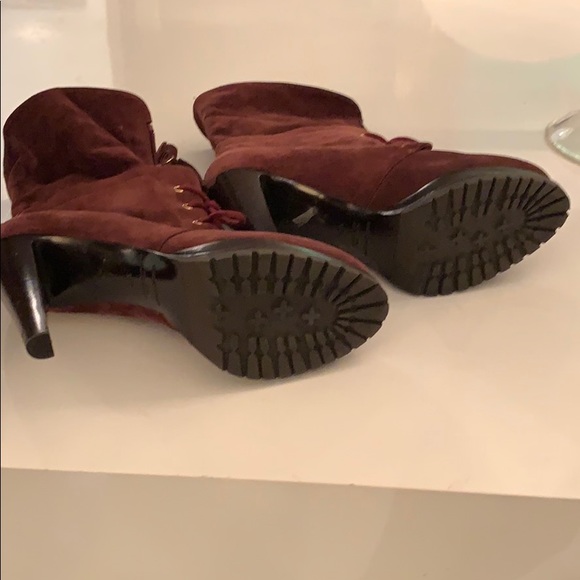 Boots - Picture 4 of 4